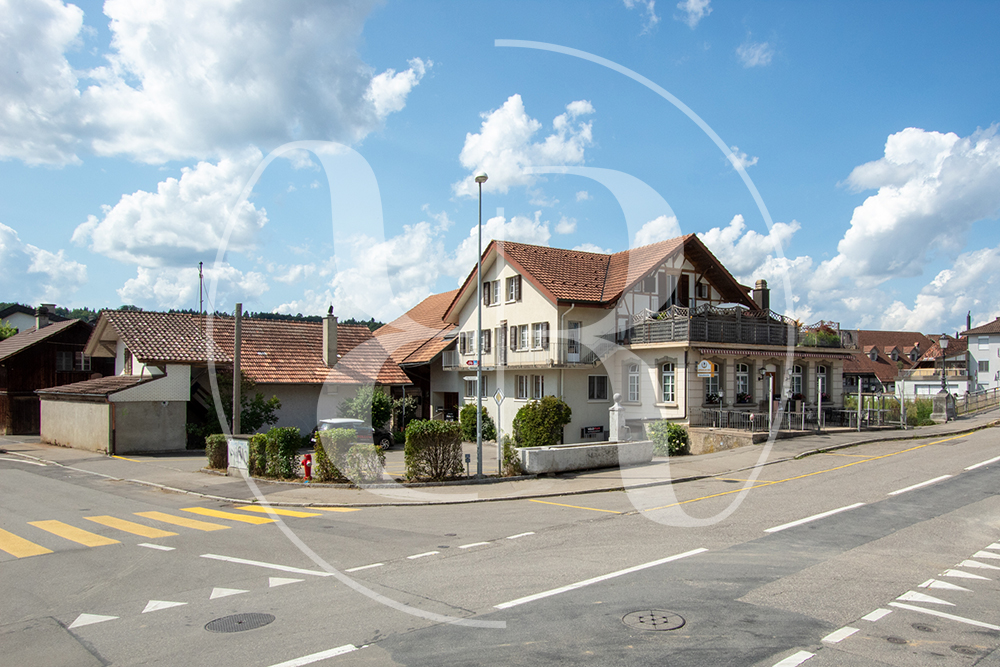 Wohn- und Gewerbehaus Laupen