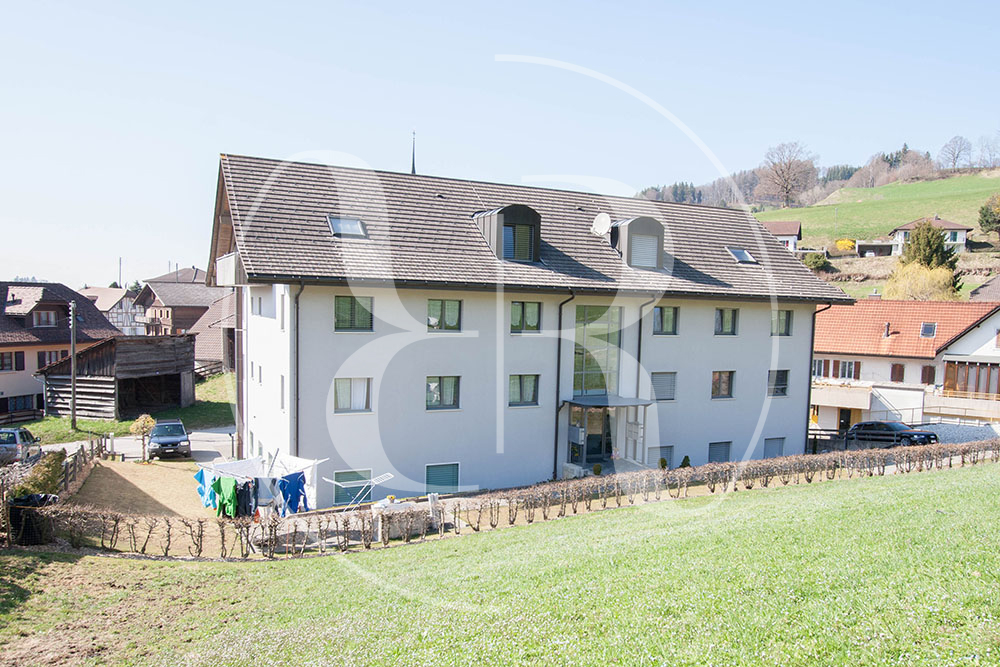 Mehrfamilienhaus Plasselb