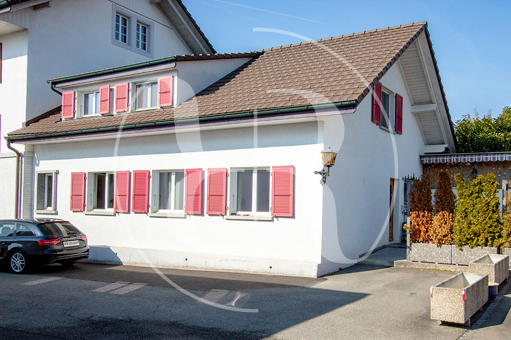 Einfamilienhaus Donatyre